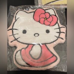 Hello Kitty Face / Hand Towel